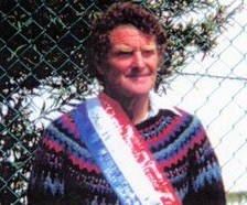 Our Norm after his last club win at Jells Park in 1993 Our Norm after his last club win at Jells Park in 1993